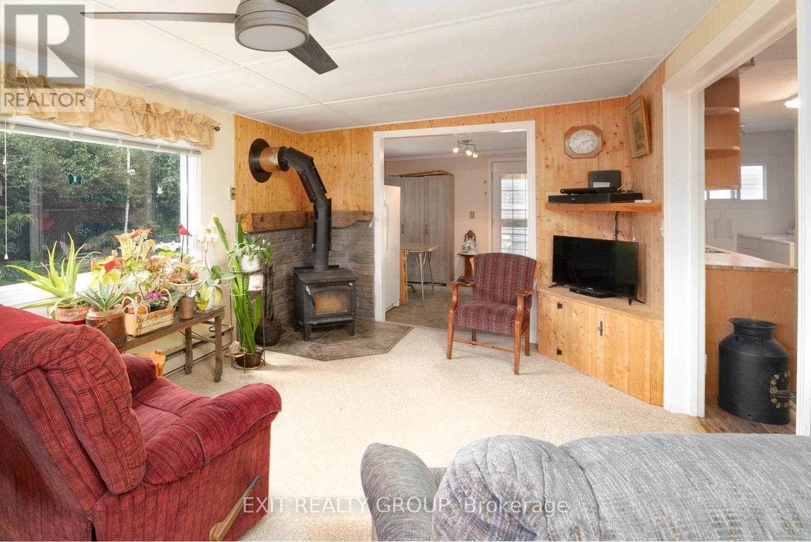 107 EASTVIEW BOULEVARD - Image 11