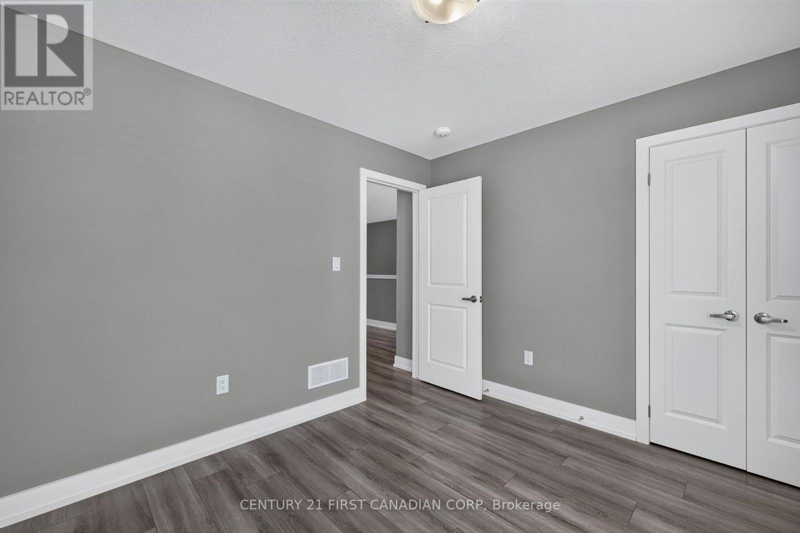 362 EDGEVALLEY ROAD - Image 22