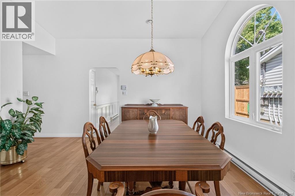 268-180 Acadie - Image 17