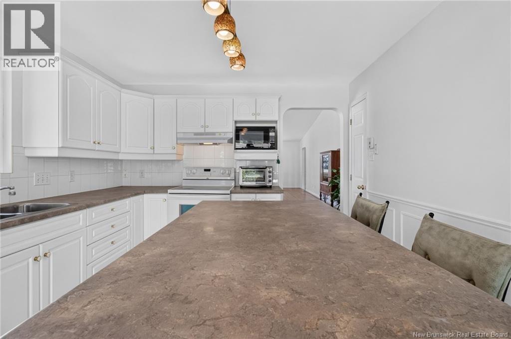 268-180 Acadie - Image 24