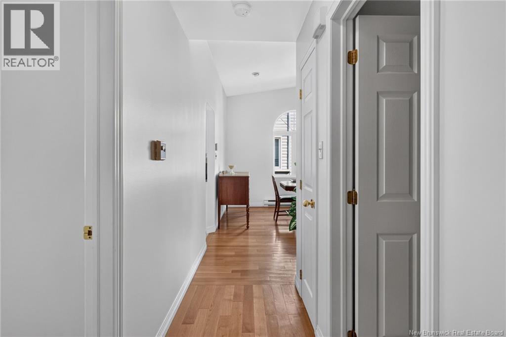 268-180 Acadie - Image 41