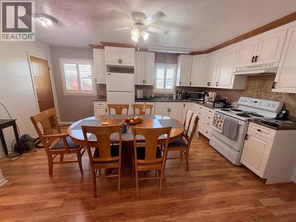 5040 48TH Street - Image 3