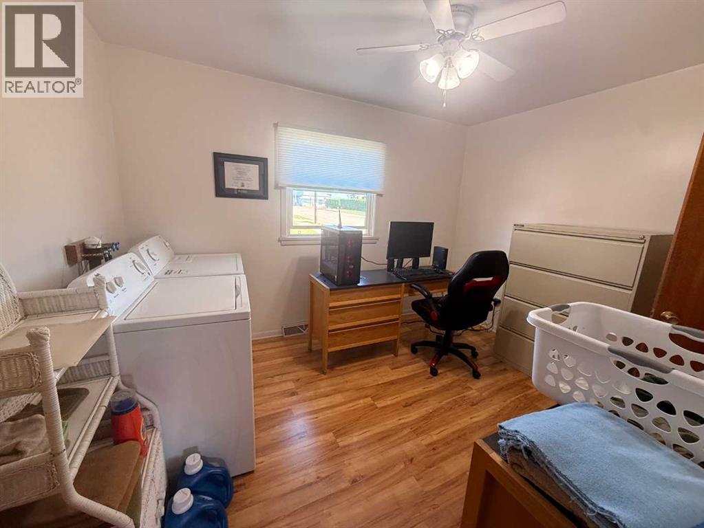 5040 48TH Street - Image 11