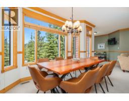 4pc Ensuite bath - 635 Monashee Road Unit# 7, Silver Star, BC V1B3M1 Photo 9