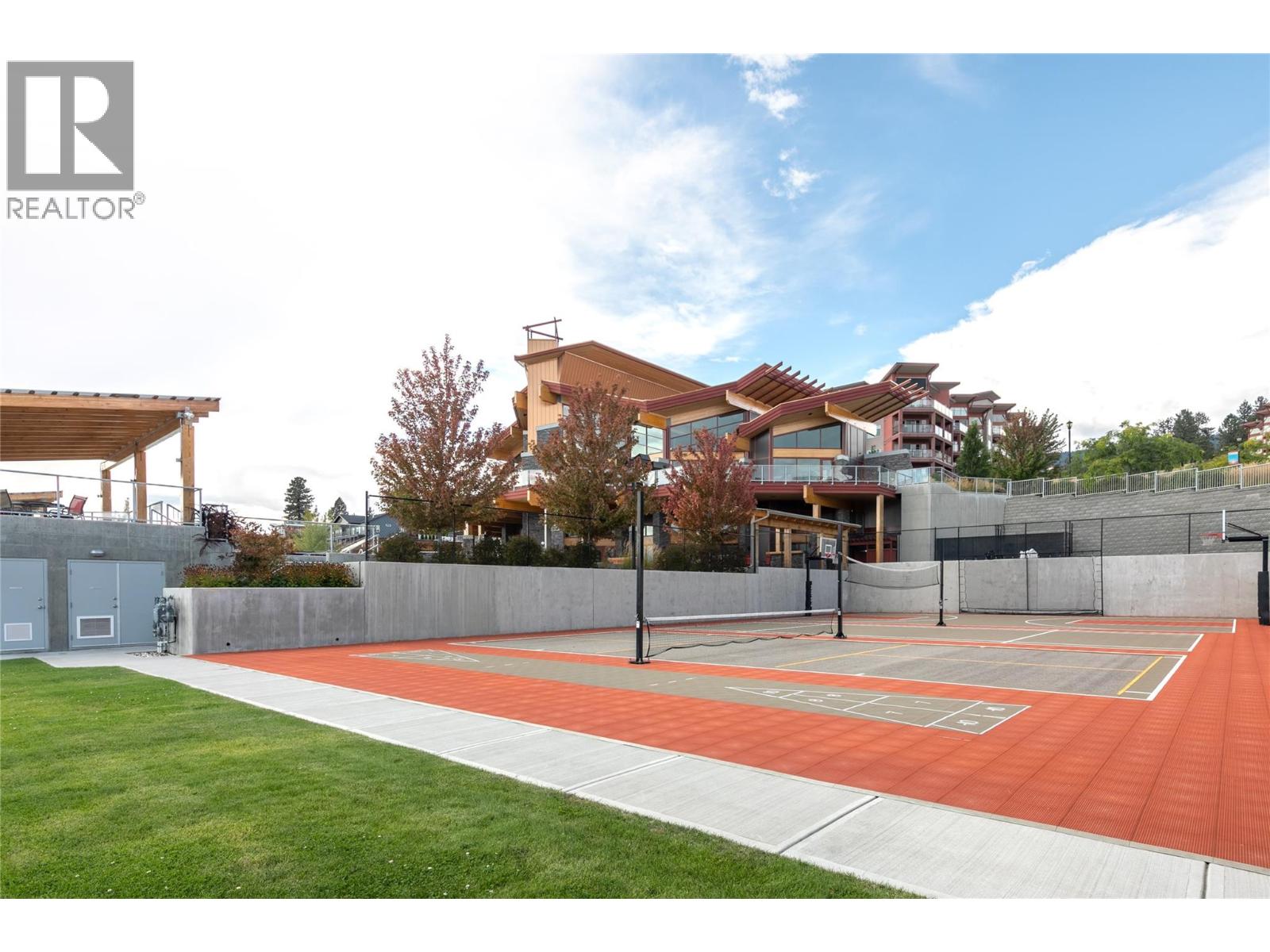 208 3229 Skyview Lane, West Kelowna