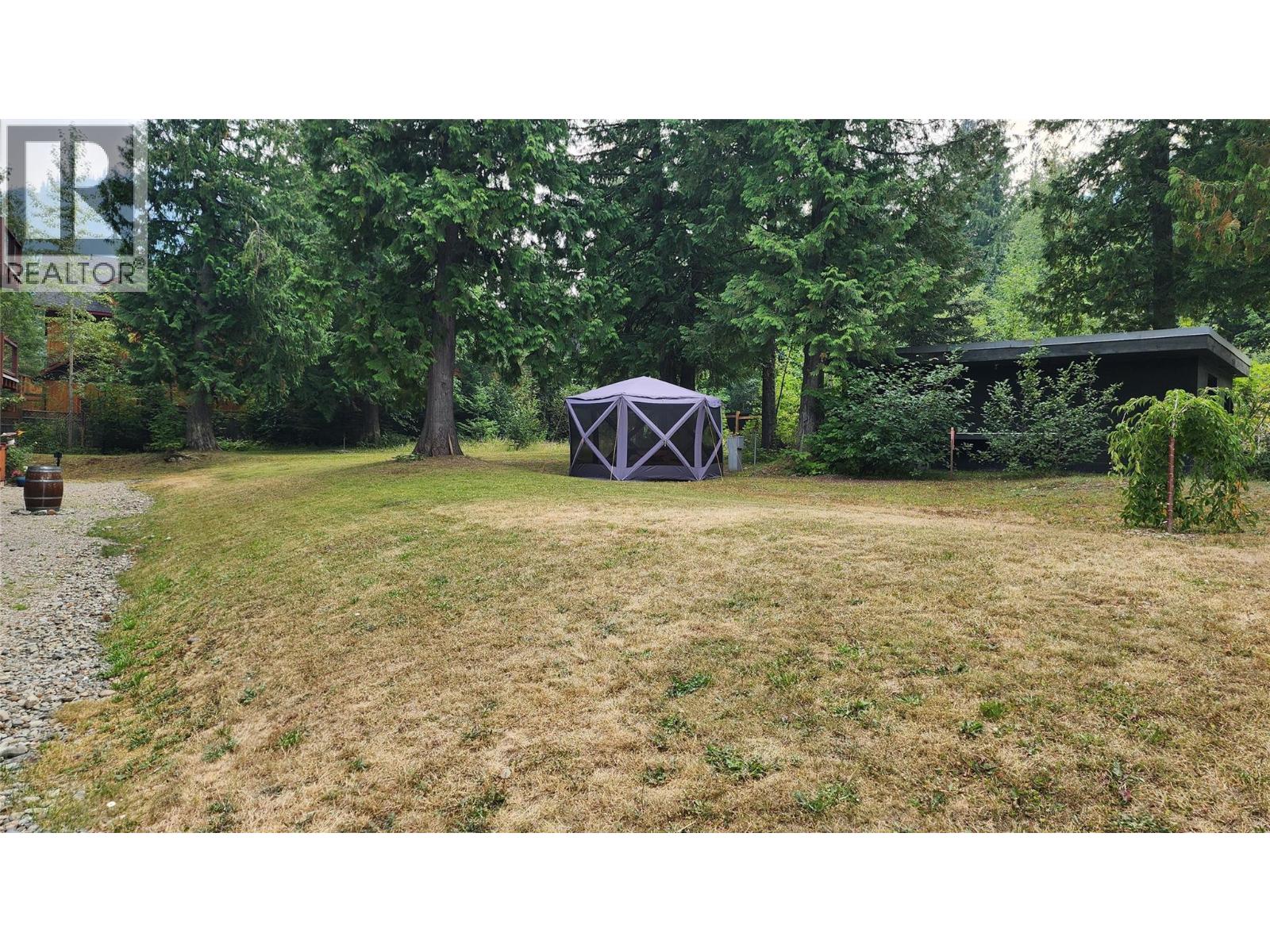 #3E 1005 Mountain View Road - 53