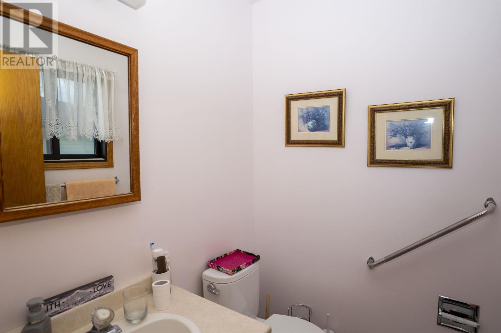 224 London DR - 11