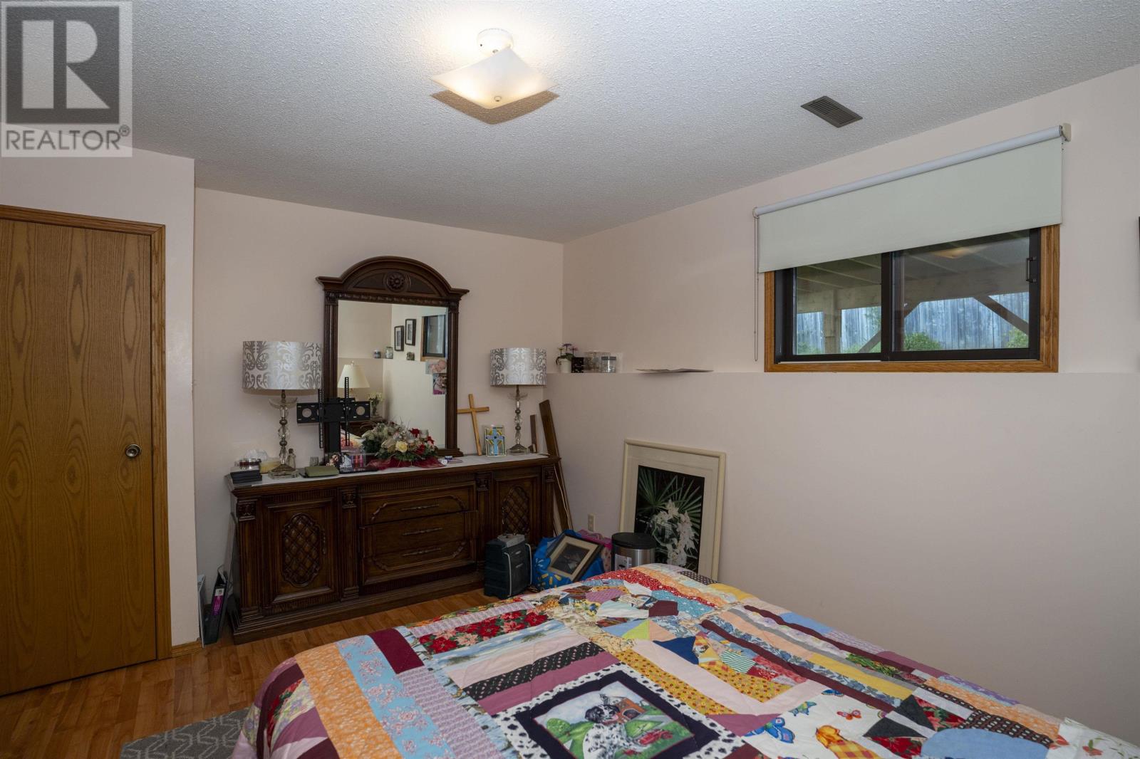 224 London DR - Image 25