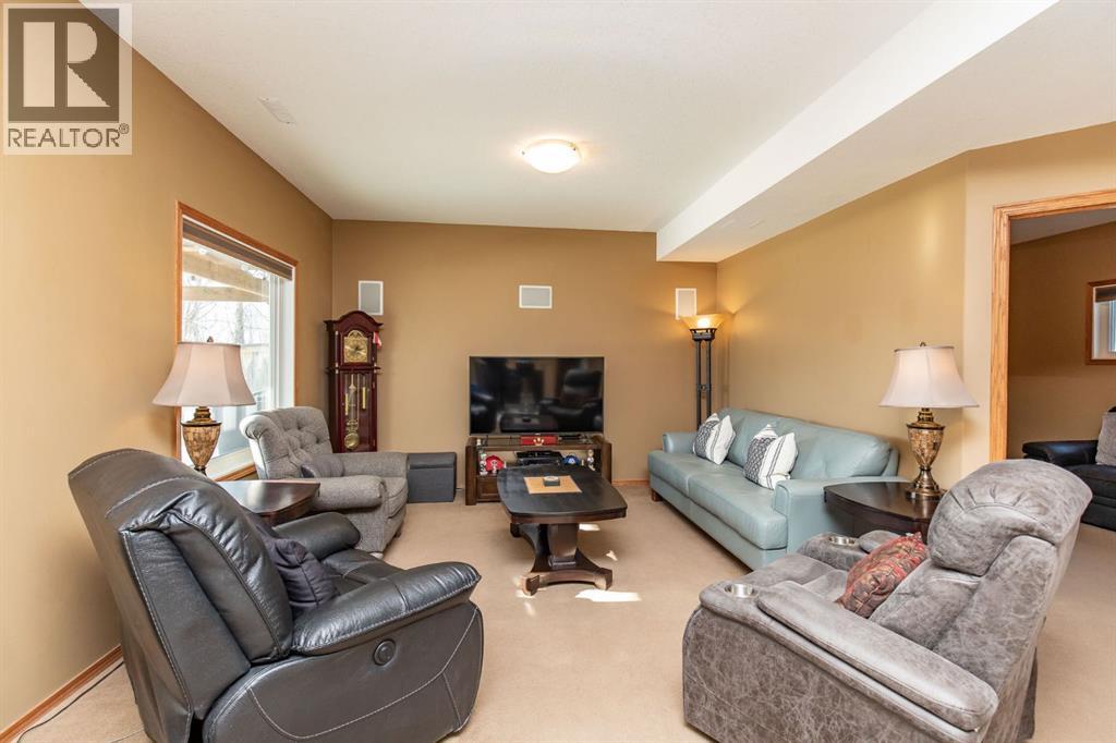 46 Lagrange Crescent - Image 25