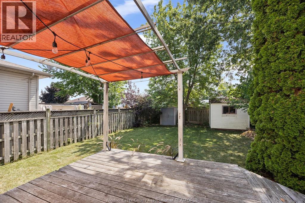 1015 KING CHARLES - 13