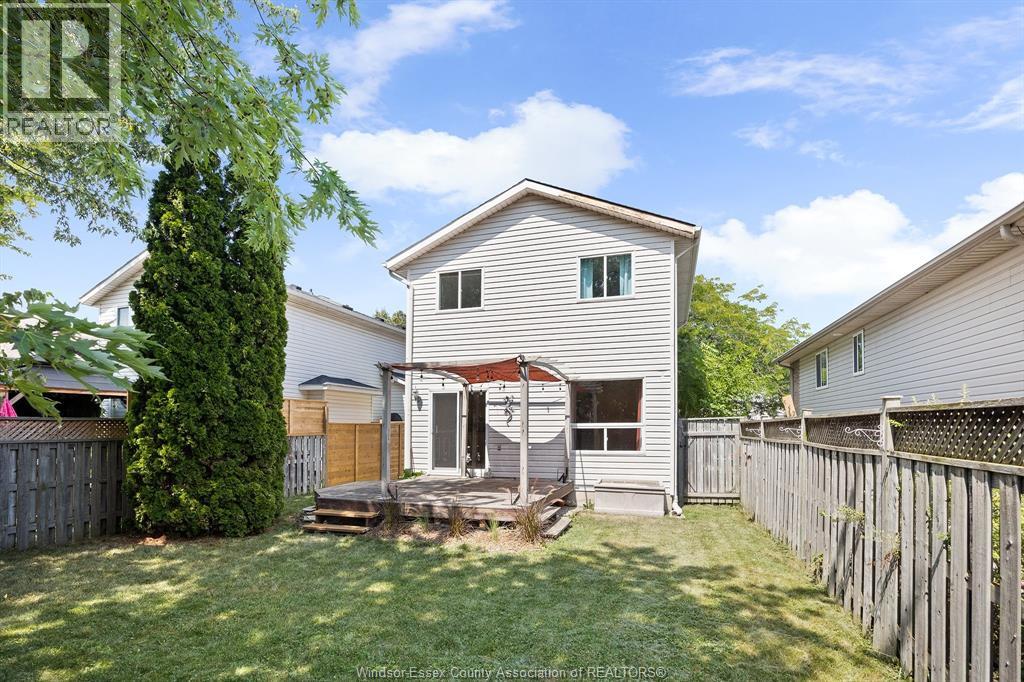 1015 KING CHARLES - Image 14