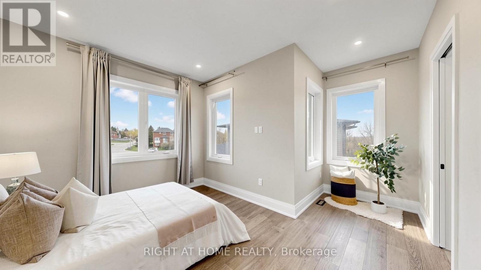 14 DIXON COURT - Image 25