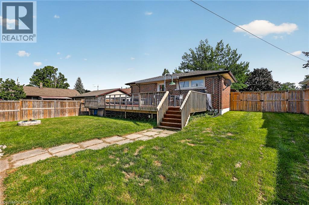 1037 WARWICK Street - 41