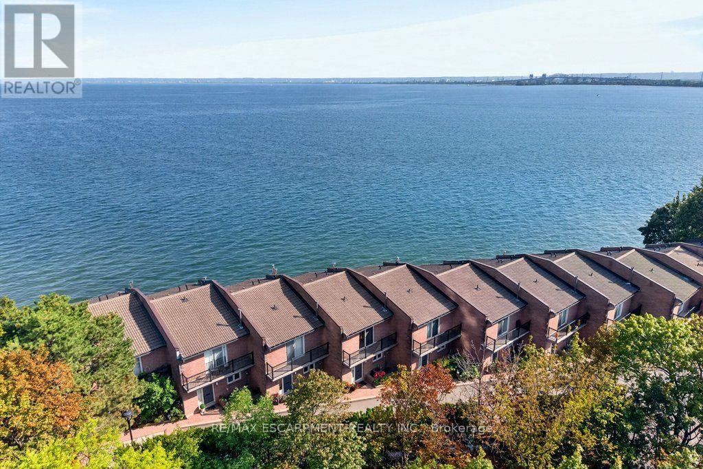 #8 2136 OLD LAKESHORE ROAD - Image 38