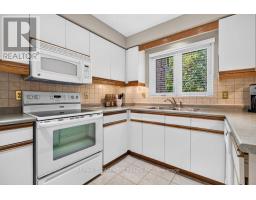 Family room - 8 - 2136 Old Lakeshore Road, Burlington, ON L7R1A3 Photo 11