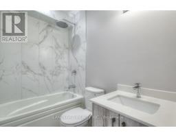 3 - 53 Rockcliffe Boulevard, Toronto, ON M6N4R3 Photo 8