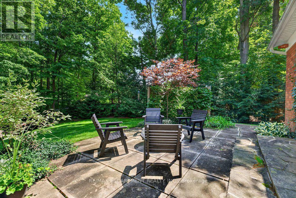 1975 STERLING PLACE - 43
