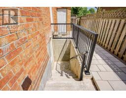 Lower - 1108 Notley Crescent, Oakville, ON L6M1H4 Photo 8