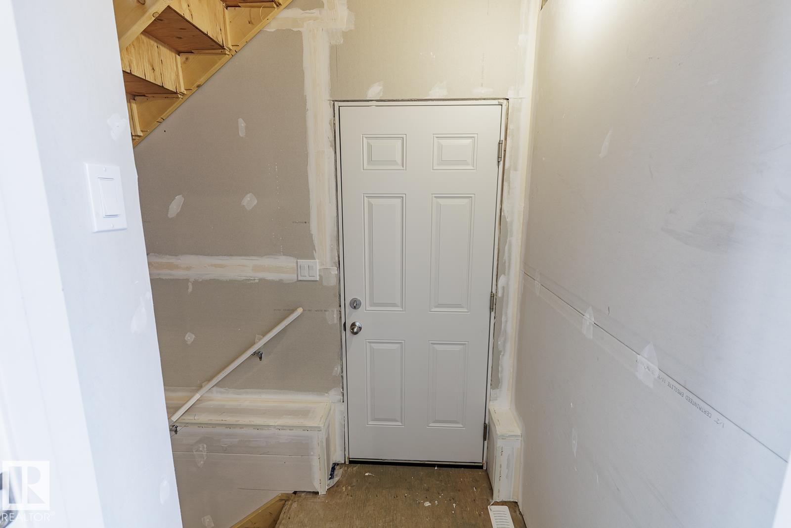 3617 Triomphe BV - Image 25