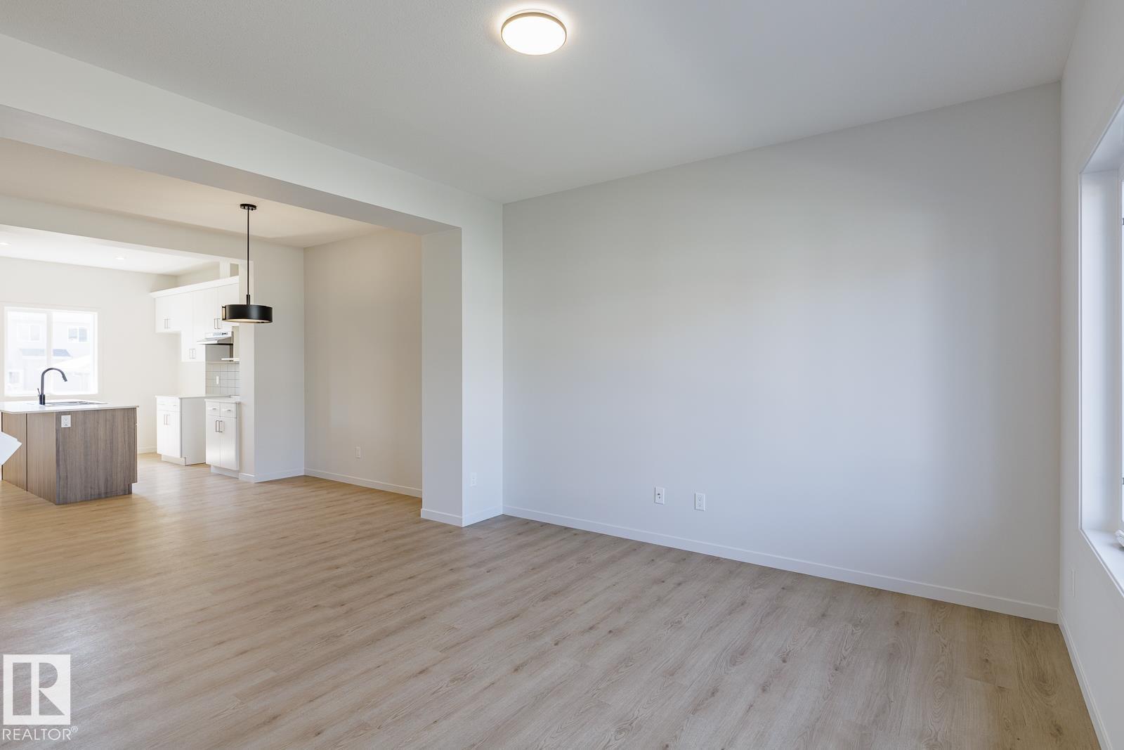 3617 Triomphe BV - Image 3