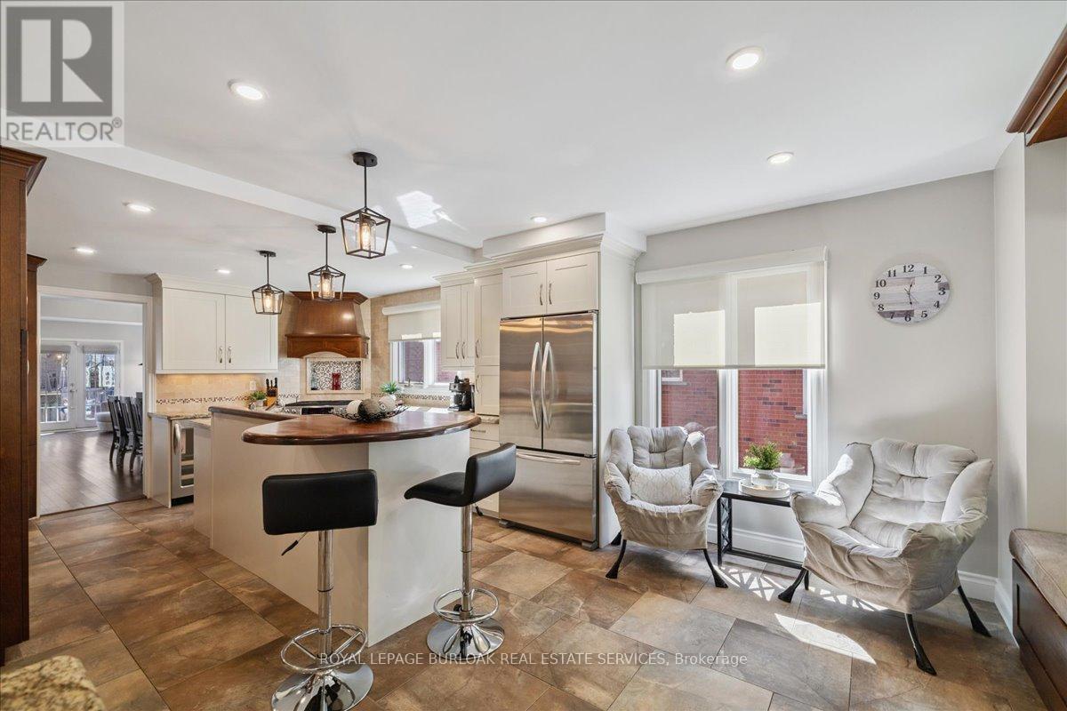 44 SUNVALE PLACE - 10