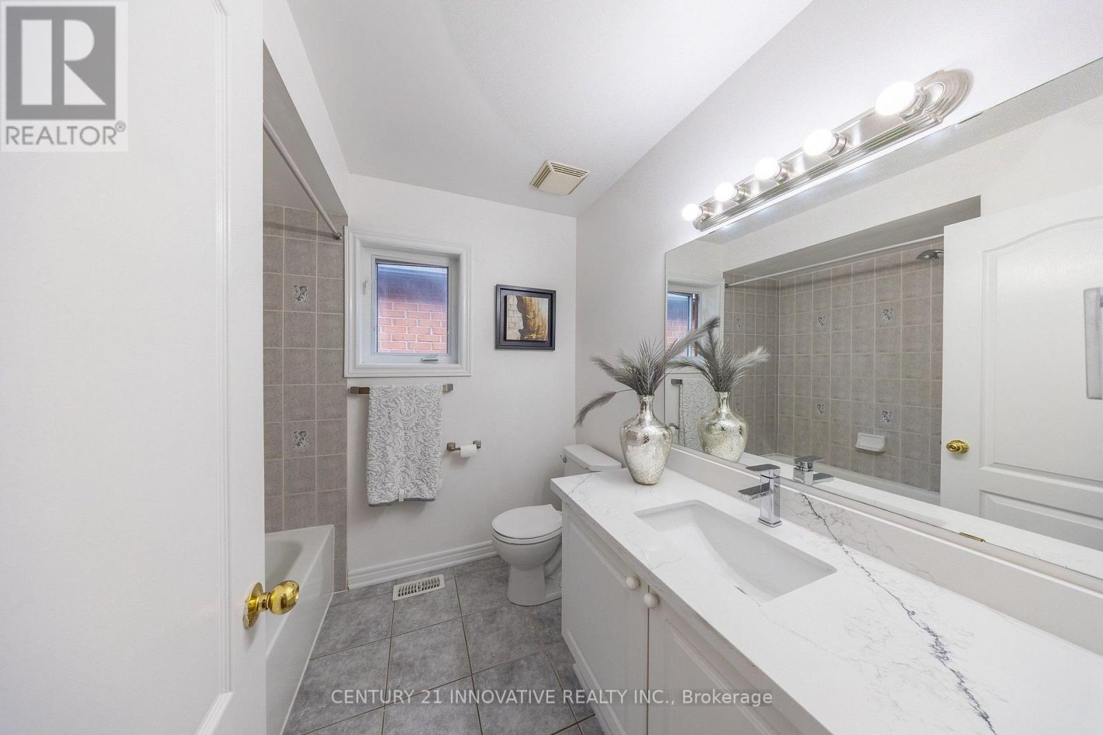54 CARPENDALE CRESCENT - Image 32