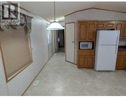 Bedroom - 211 Railway Avenue, Coaldale, AB T1M0A8 Photo 9