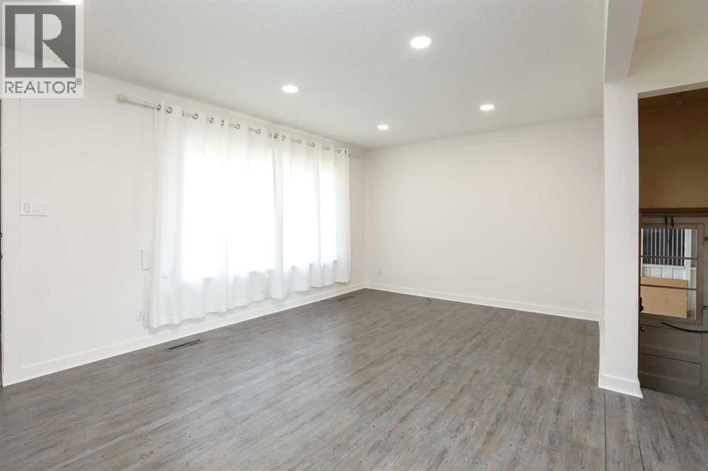1110 19 Street N - Image 5