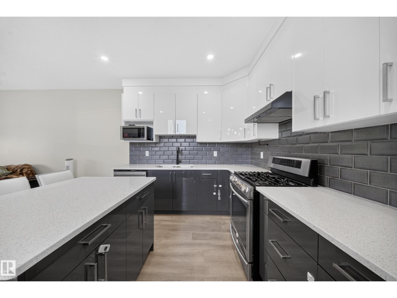 4301 38 st - 34