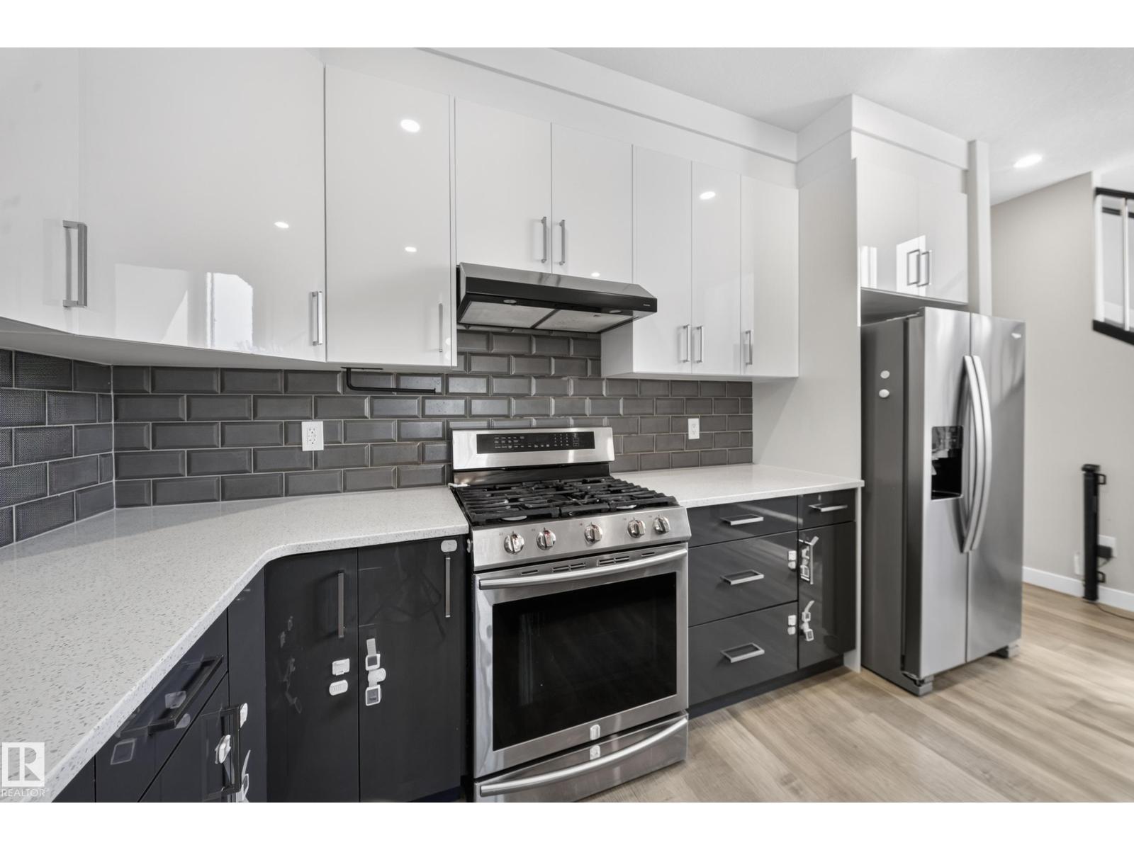 4301 38 st - 35