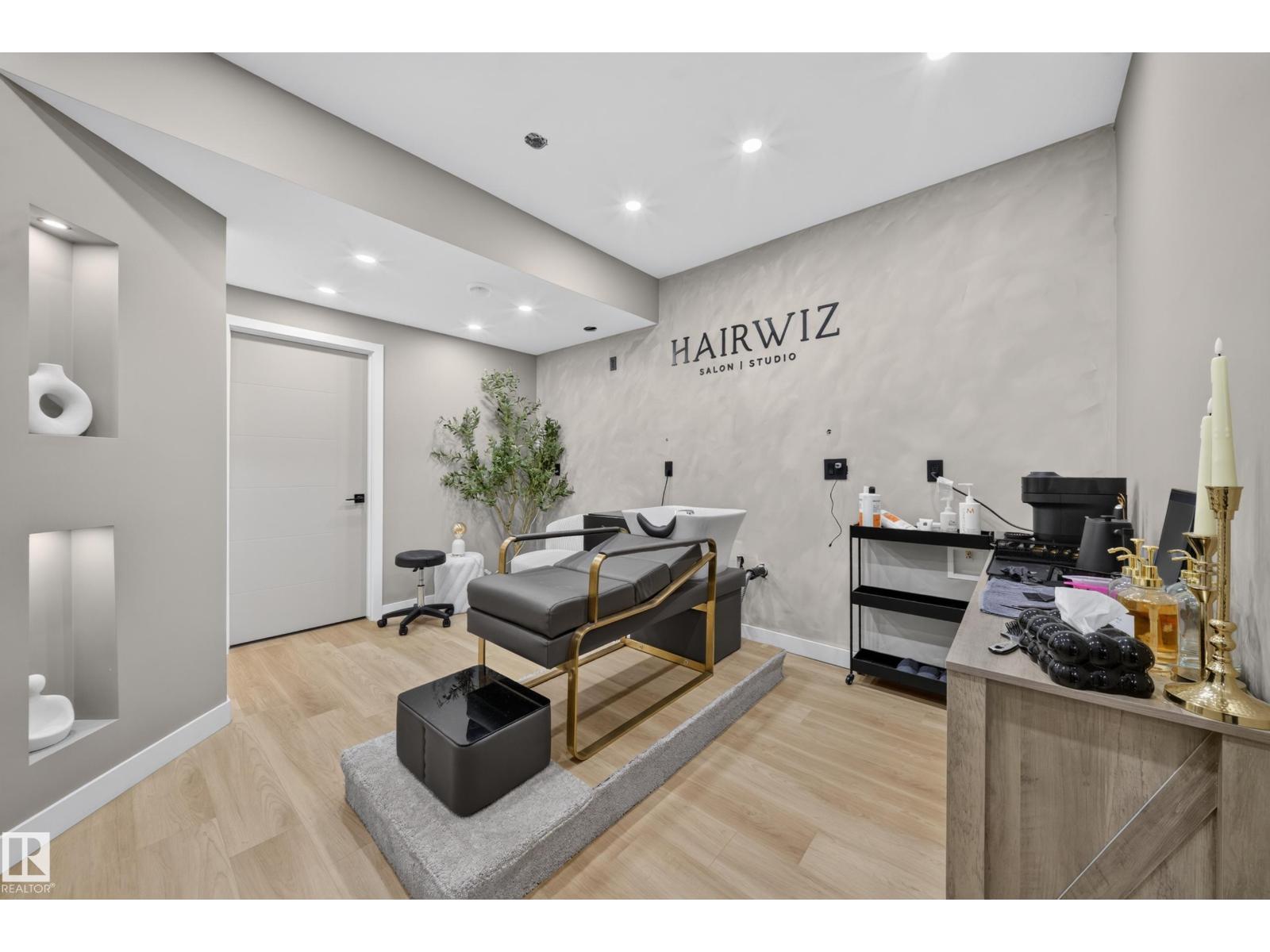 4301 38 st - Image 47