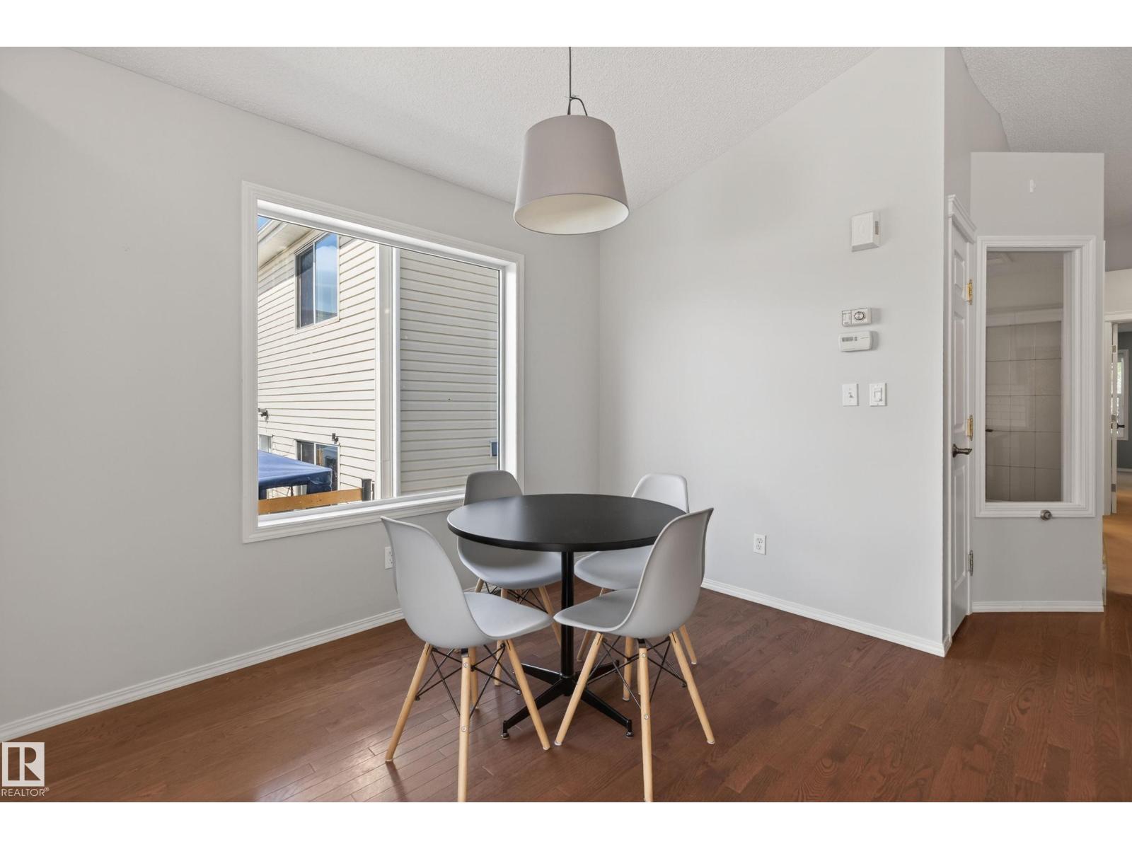 7815 14 AV SW - Image 11