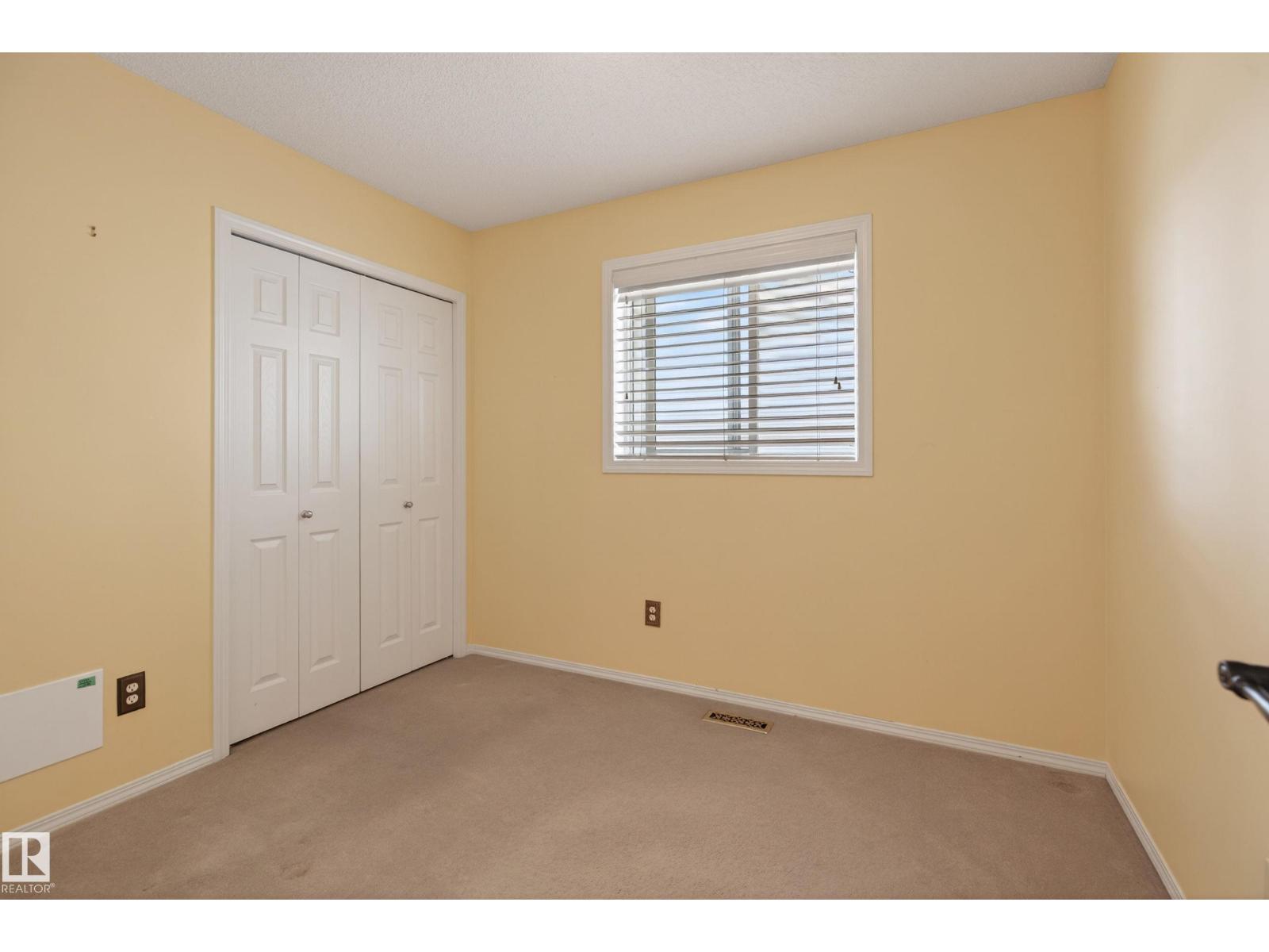 7815 14 AV SW - 21