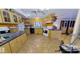 2958 Lakewood Dr Nw Nw, Edmonton, AB T5S1T7 Photo 7