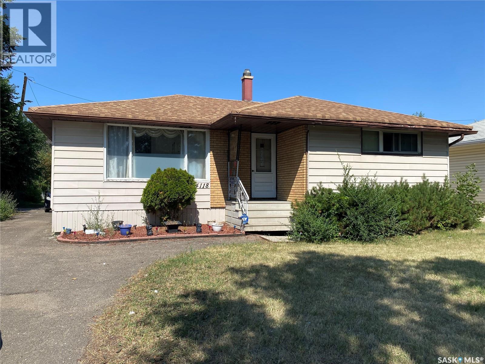 4118 Sherwood DRIVE