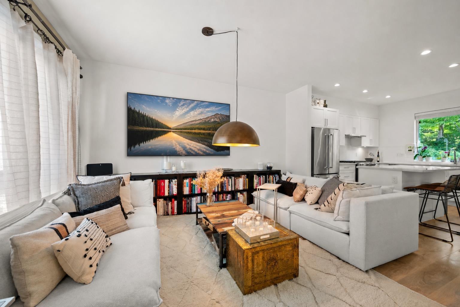 173 16433 19 AVENUE, Surrey