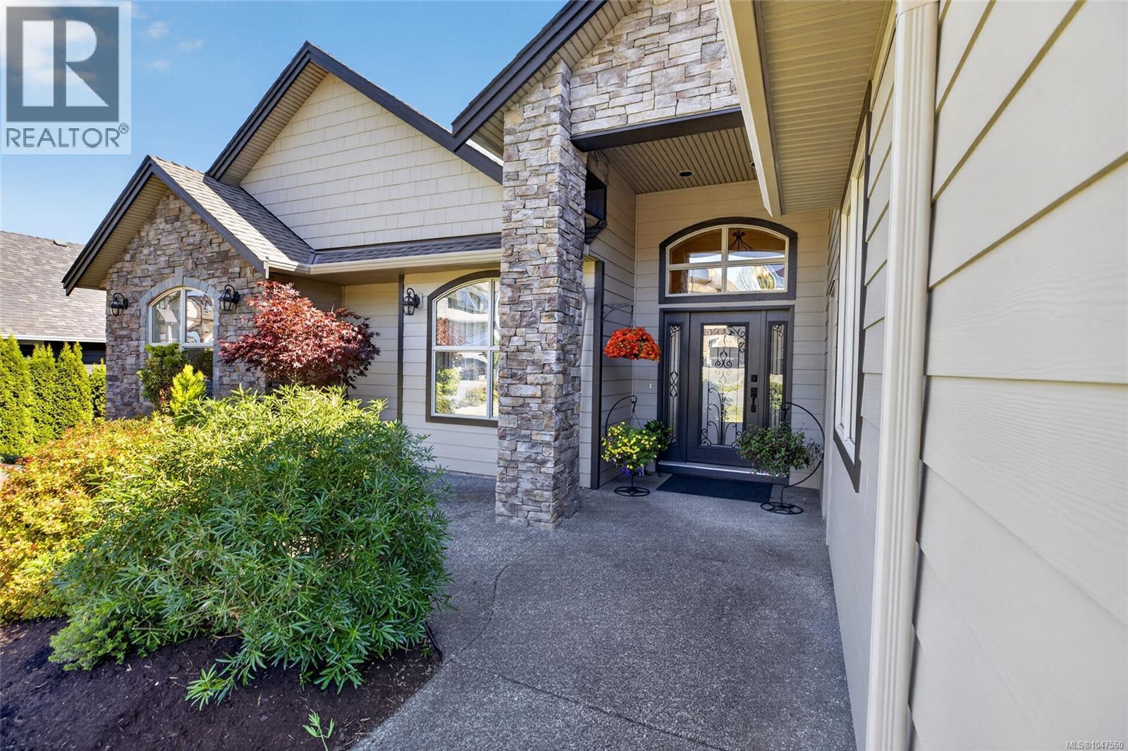 656 Mariner Dr, Campbell River