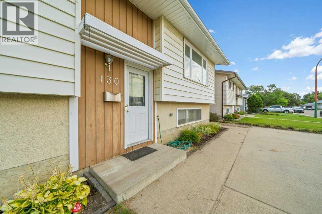 130 Hull Crescent NE - Image 4