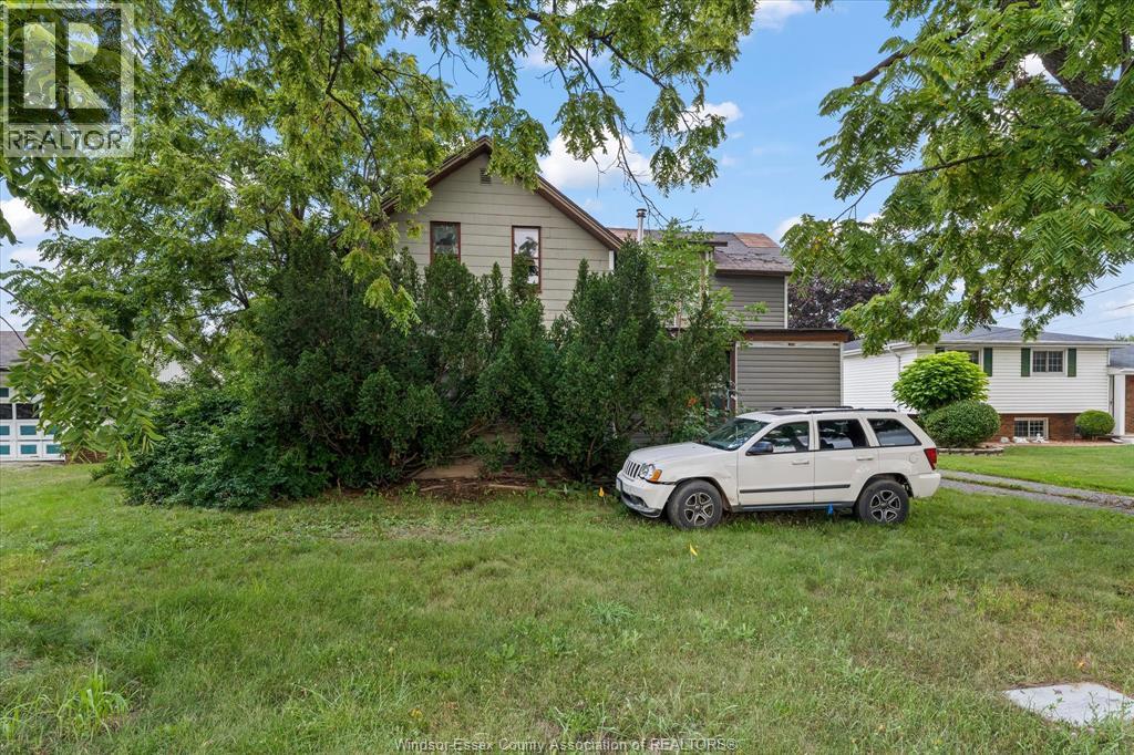 12122 INTERSECTION ROAD - 1