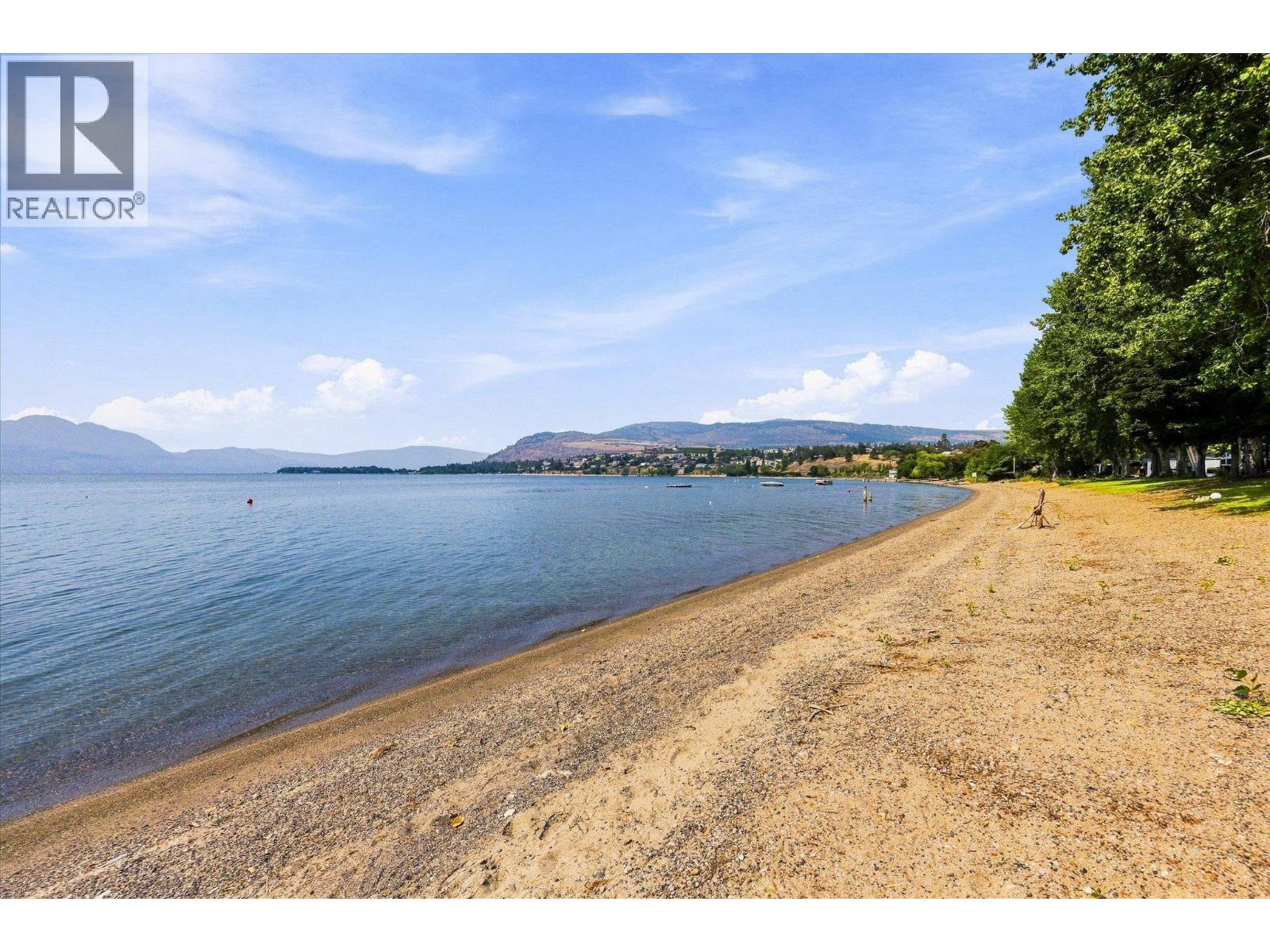 14 2095 Boucherie Road, West Kelowna