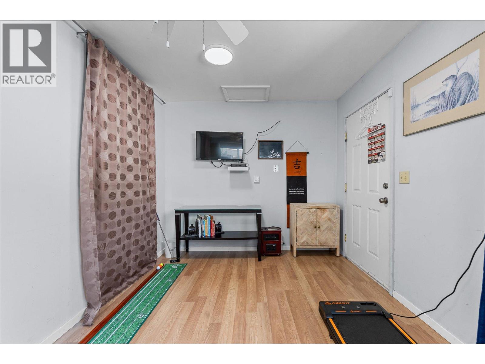 #14 2095 Boucherie Road - 36