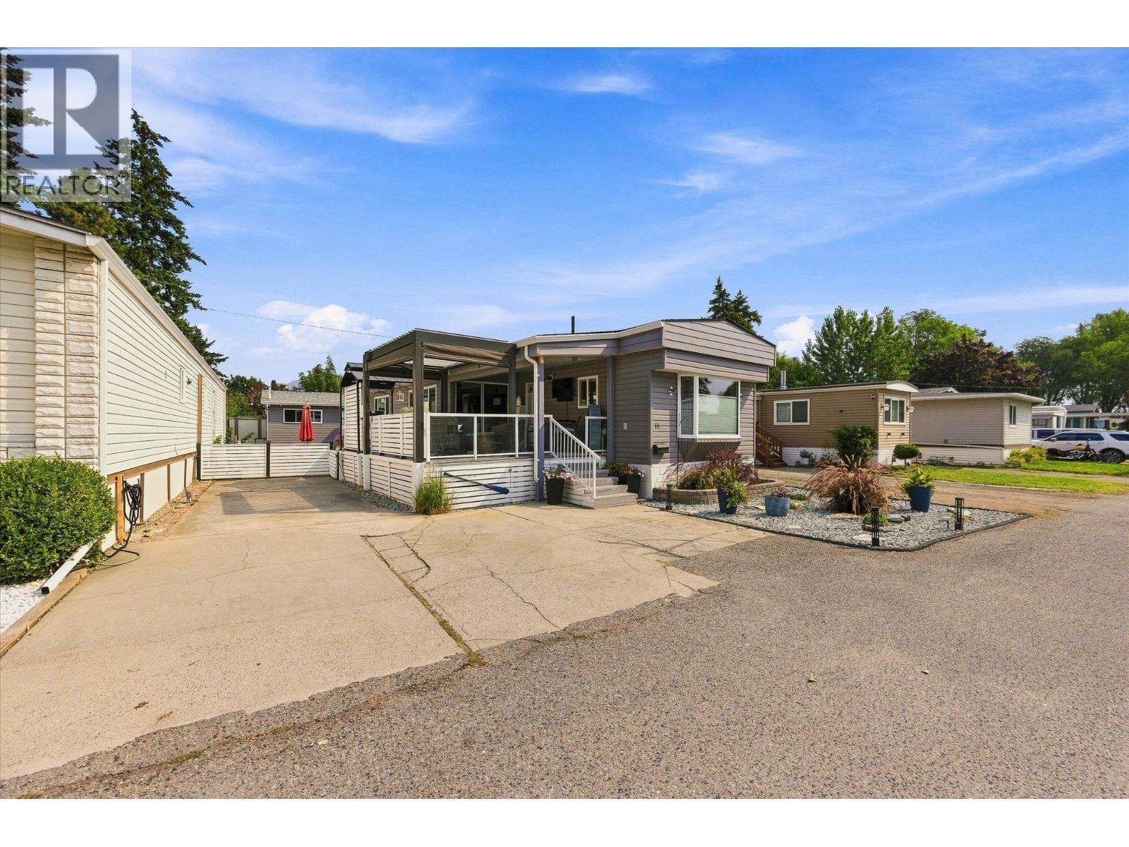 #14 2095 Boucherie Road - 39