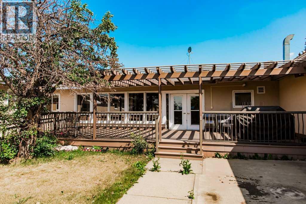 5230 44 Avenue - Image 10