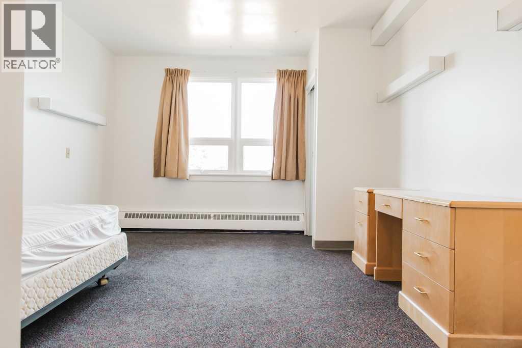 5230 44 Avenue - Image 23