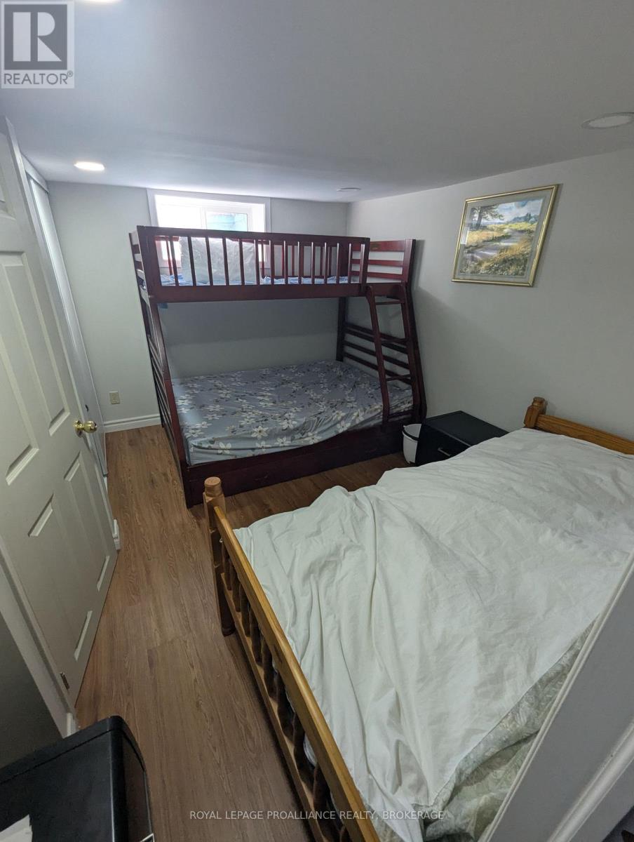 1105 MONTREAL STREET - Image 22