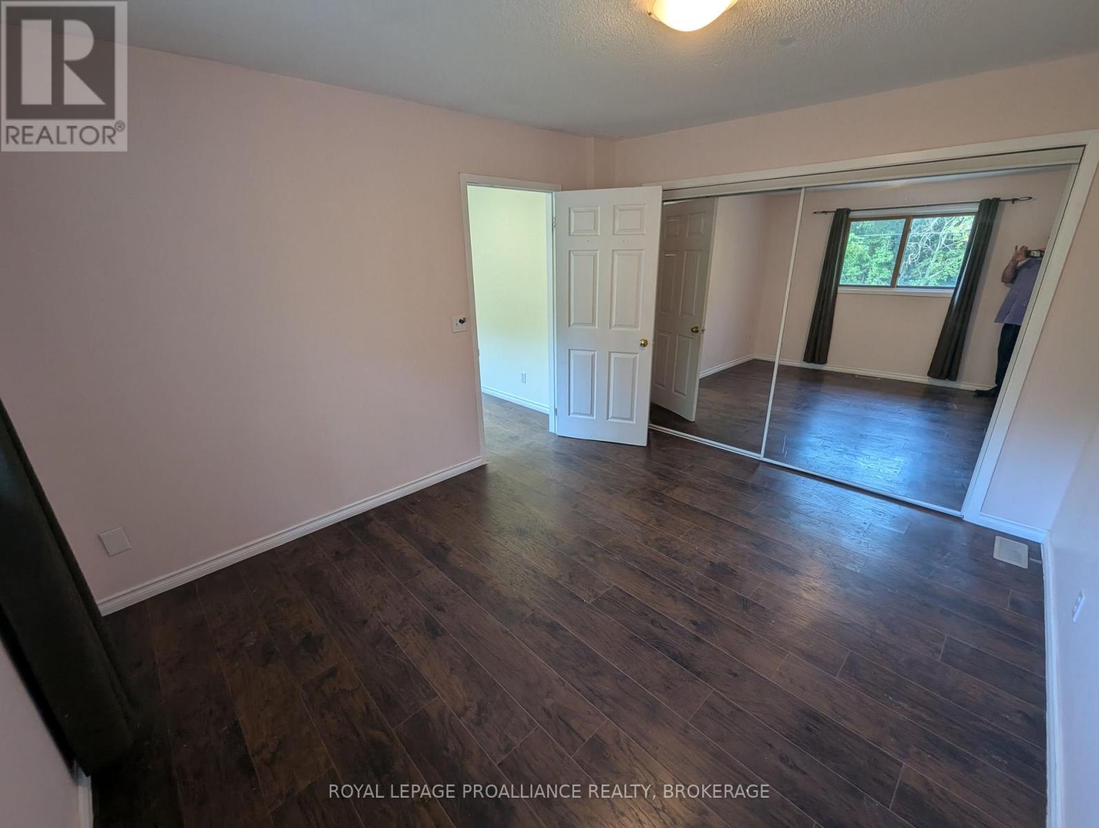 1105 MONTREAL STREET - 6