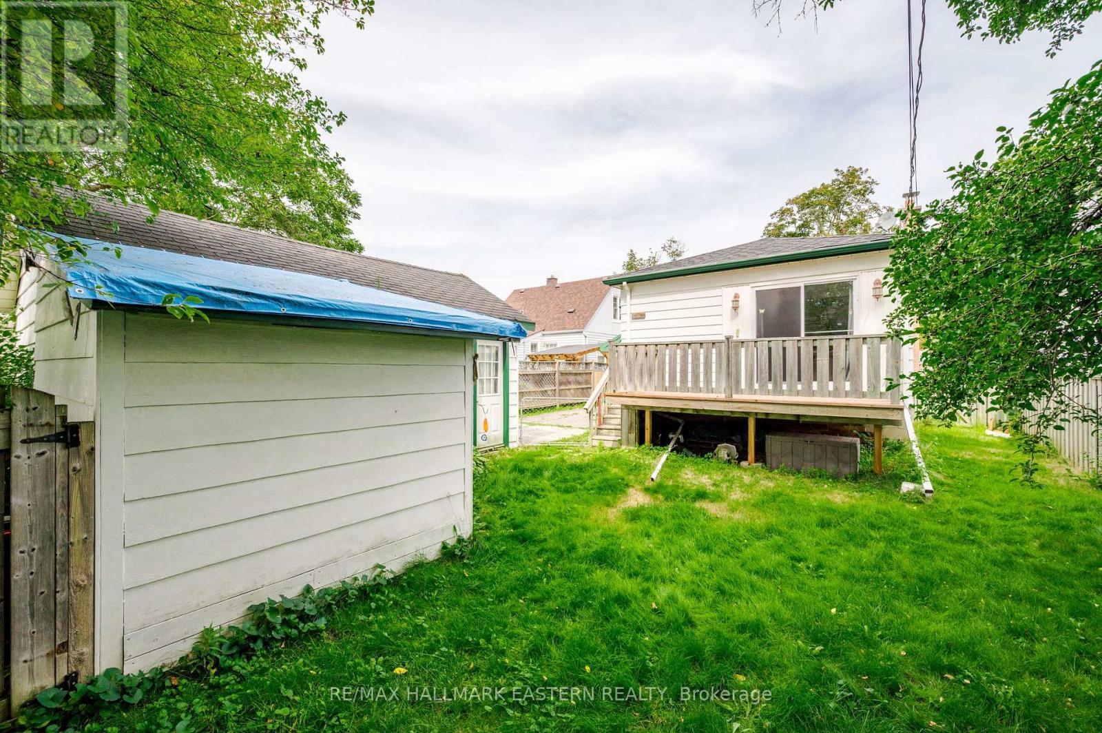 767 DUFFUS STREET - 34