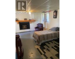 211 11 Highway, Fauquier Strickland, ON P0L1G0 Photo 13