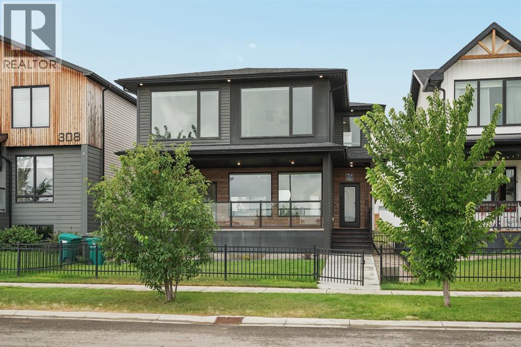 304 Grassland Boulevard W - Image 3