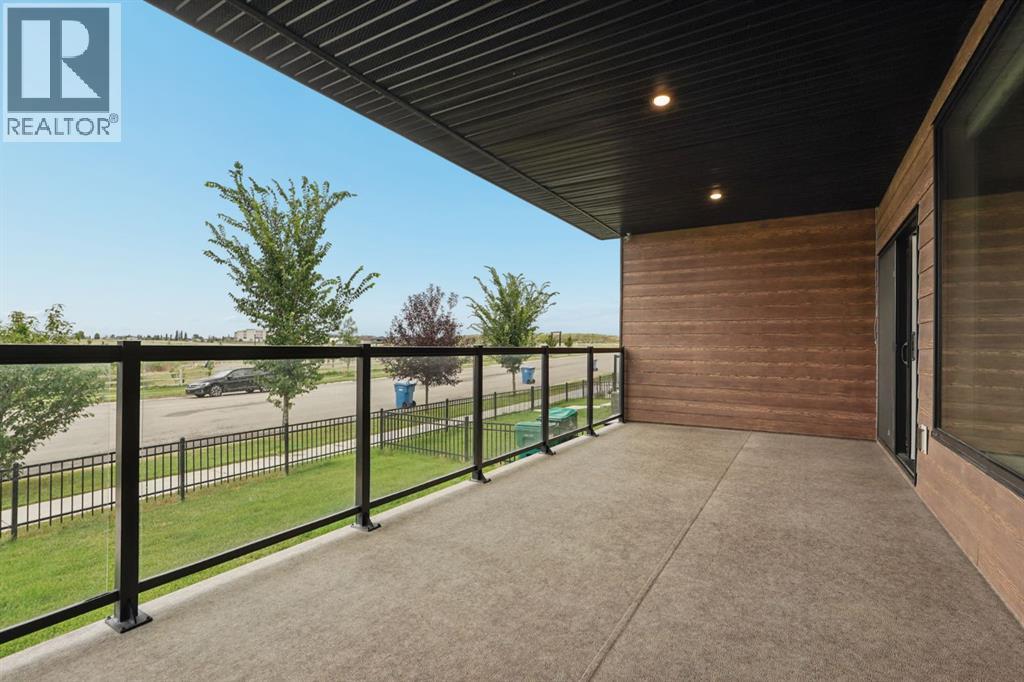 304 Grassland Boulevard W - Image 15